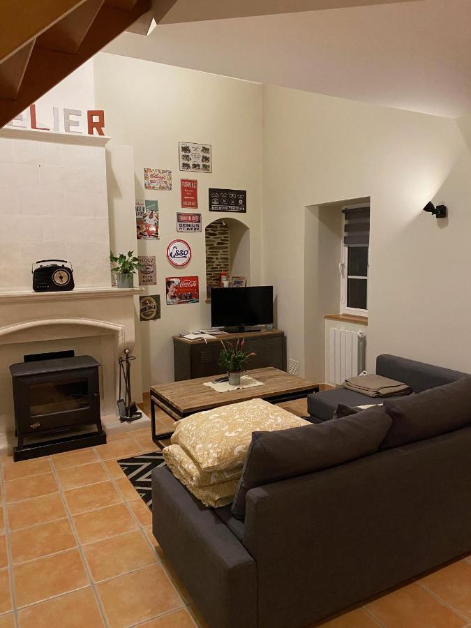 Gite " La Petite Maison" Livry  エクステリア 写真