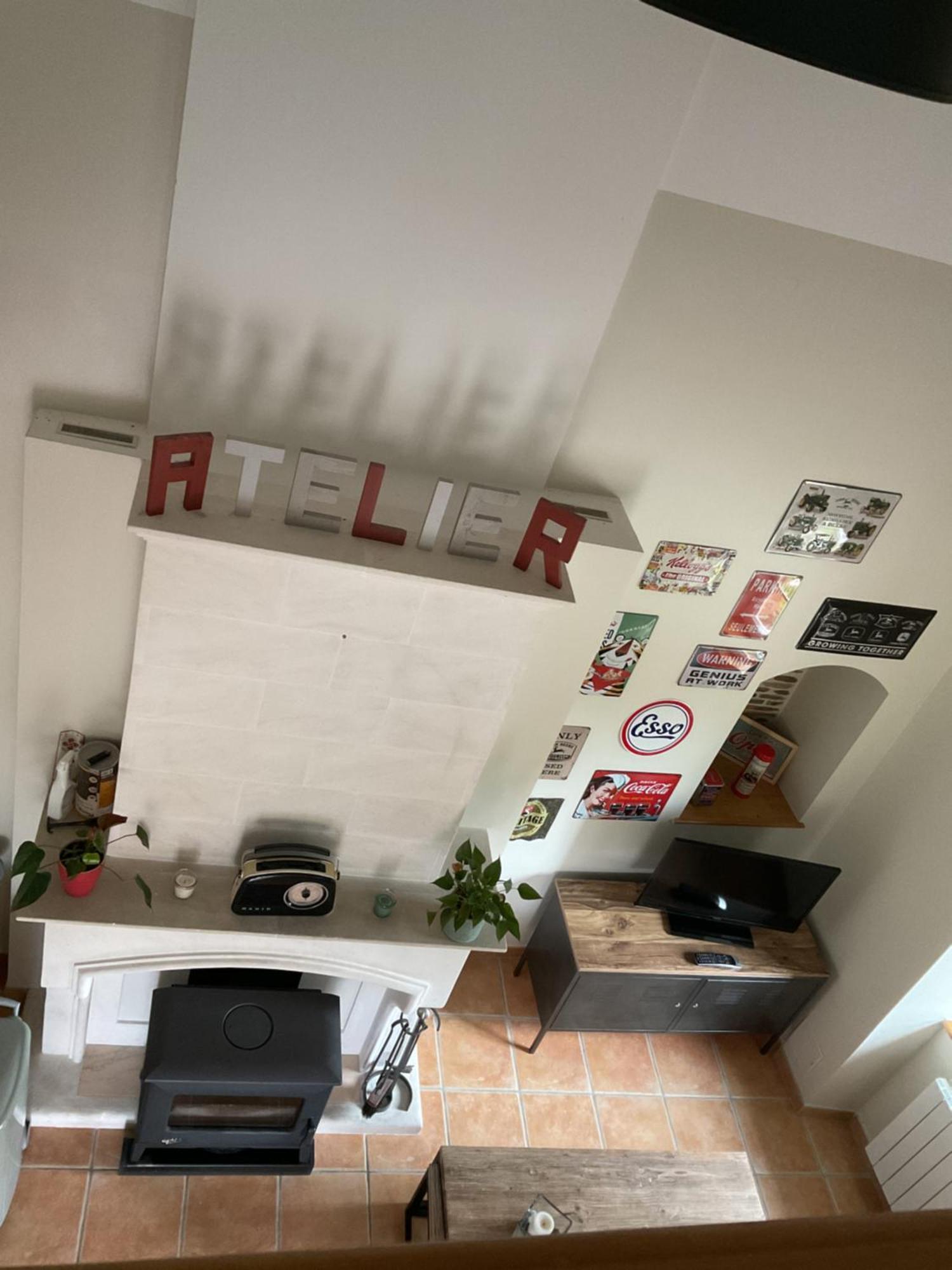 Gite " La Petite Maison" Livry  エクステリア 写真